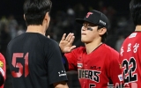 KIA 김도영, 최연소 40홈런 무산…삼성, LG 꺾고 1위 수성