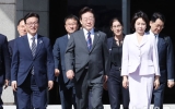 李대통령, 국빈방문차 프랑스로 출국…"국익 위한 외교 소임 다할 것"