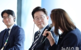 이 대통령 "확고한 억제력 기반 대화 통해 한반도 평화공존 노력 흔들림 없이 지속"