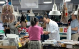 서영학 여수시장, 추석 앞두고 전통시장 찾아 현장 소통