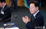 李 대통령, 우리 기술 개발 극초음속 활공비행체 첫 시험발사 성공 참관…"우리 안보는 스스로 확보"