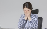 직장인 48% "동료 육아휴직으로 업무 늘어"…71% 보상 無