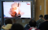 북, 탄도미사일 수발 발사…軍 극초음속 공개 4일 만 도발