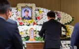 이 대통령, 부천 공장 화재 순직 소방관 조문…옥조근정훈장 추서