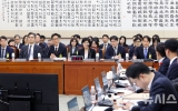 공소청 첫 국감·추미애 사과·단일종목 ETF…여야, 상임위 곳곳서 충돌